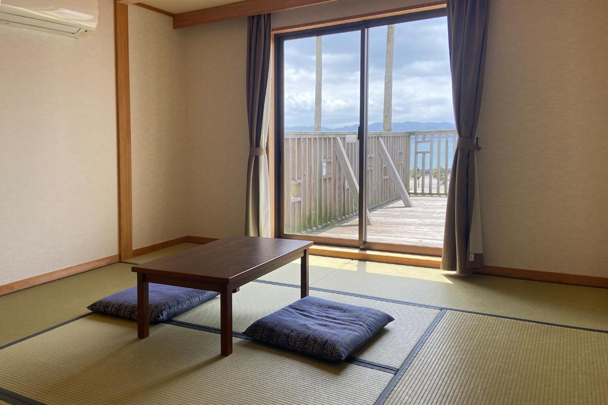Ooedo Onsen Monogatari Hotel Ranpu Hirado Exterior foto